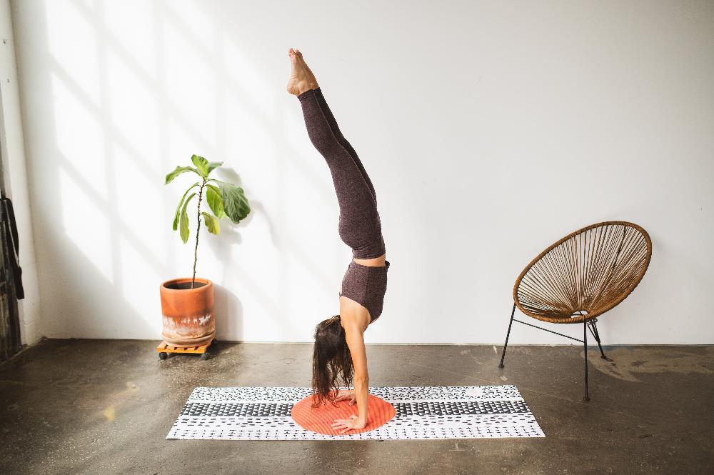Bowie Lightweight Yoga Mat – 6mm Non-Slip, Eco-Friendly & Travel-Ready | Yune Yoga