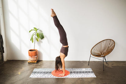 Bowie Lightweight Yoga Mat – 6mm Non-Slip, Eco-Friendly & Travel-Ready | Yune Yoga